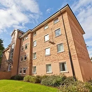 plas-gwyn-halls-met-university.cardiffhotelswales.com/